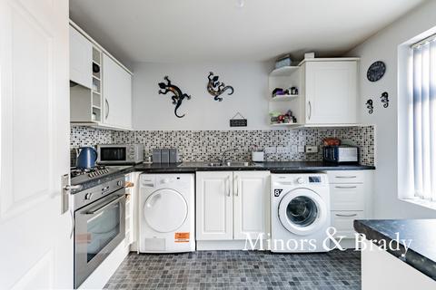 16 Canberra Road, Carbrooke, Thetford, IP25 6GQ