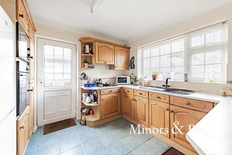 12 Brookside, North Elmham, Dereham, NR20 5JP