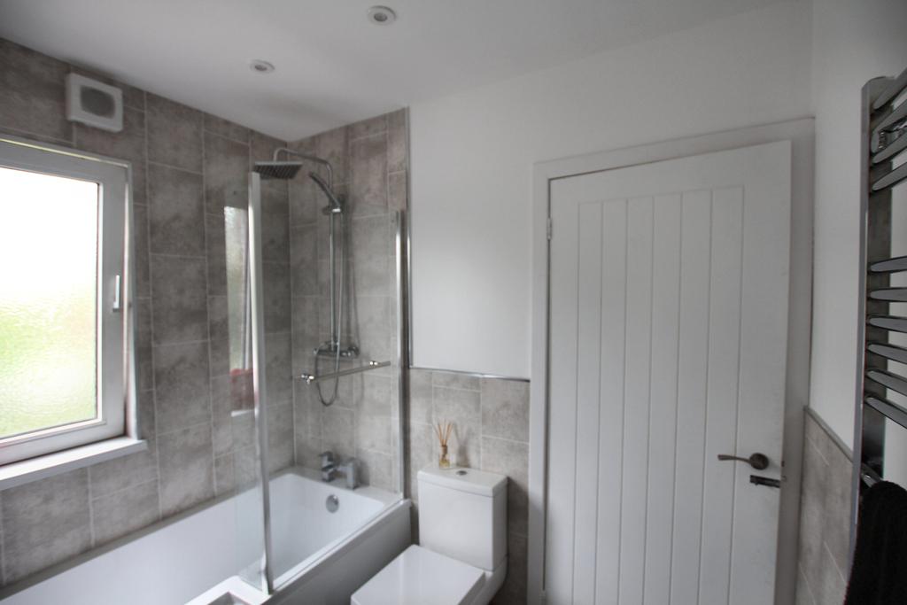 Burnbrae, 10 Tongland Road, Kirkcudbright - Willia