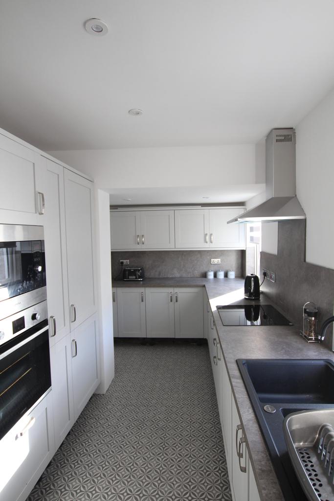 Burnbrae, 10 Tongland Road, Kirkcudbright - Willia