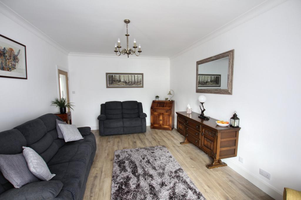 Burnbrae, 10 Tongland Road, Kirkcudbright - Willia