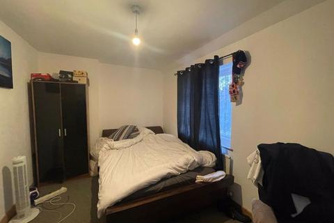 65 Abbots Road, Edgware, HA8 0RG