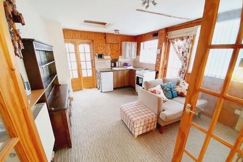 72 Deakin Road, Birmingham, B24 9AH