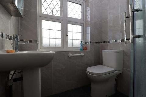 165 Barton Road, Luton, LU3 2BN