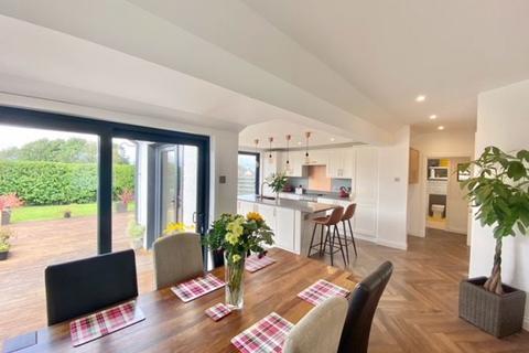 3 bedroom semi-detached bungalow for sale, Kirkhill Cottages, St Quivox, By Ayr