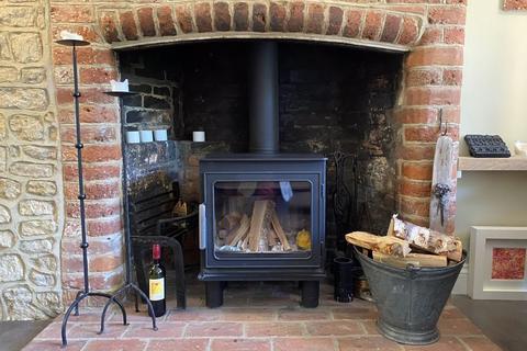 40 Liphook Road, Haslemere, GU27 1PA
