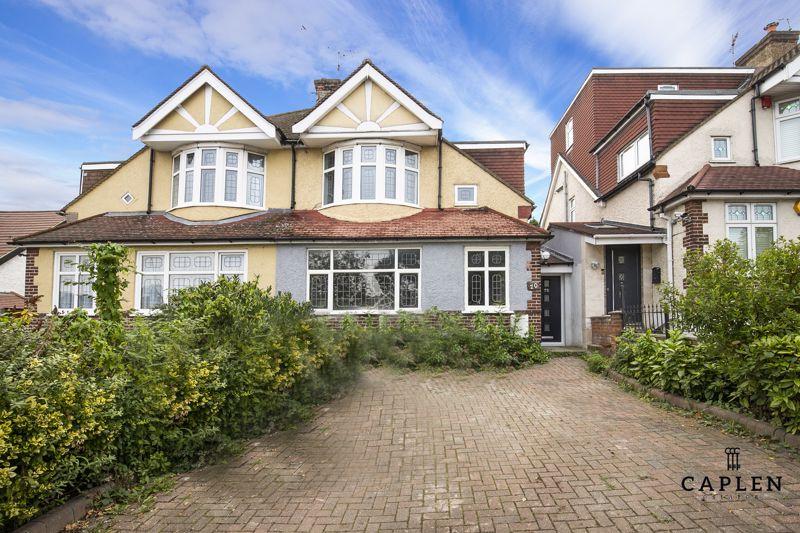 Mansfield Hill, London 4 bed semidetached house £2,300 pcm (£531 pw)