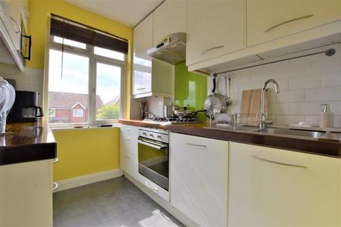 122a Blenheim Road, Harrow, HA2 7AA