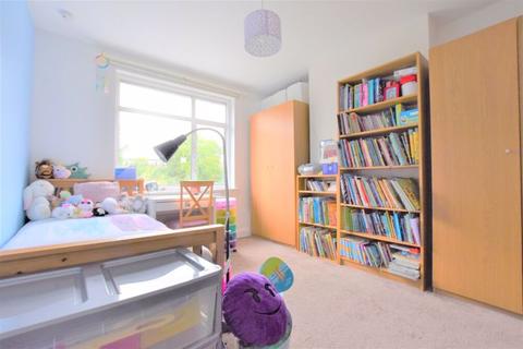 122a Blenheim Road, Harrow, HA2 7AA