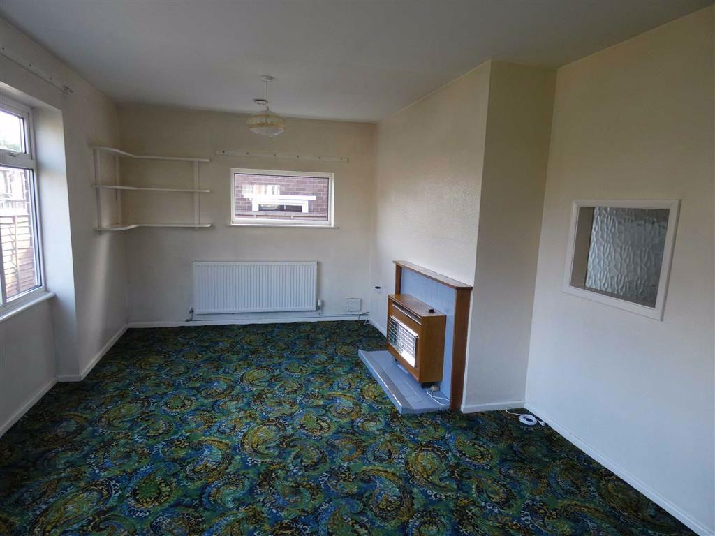 35, Masefield Close, Cheadle 2 bed detached bungalow £182,500