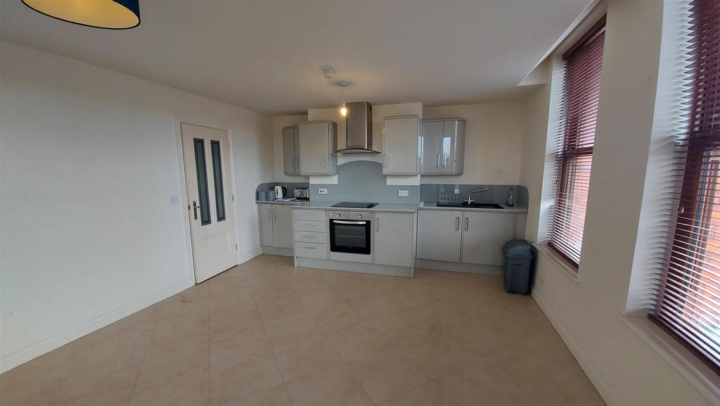 The Old Lingholme, Boundary Road, St. Helens 2 bed apartment £525 pcm