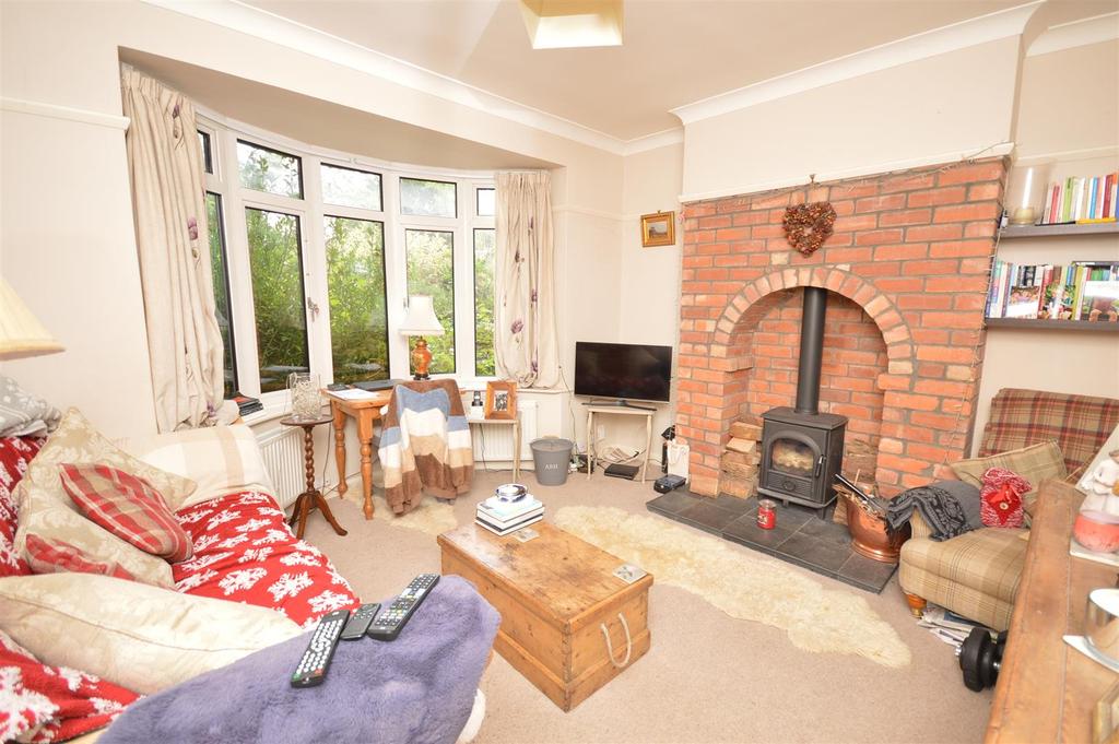 Yarborough Crescent, Lincoln 3 bed house £920 pcm (£212 pw)