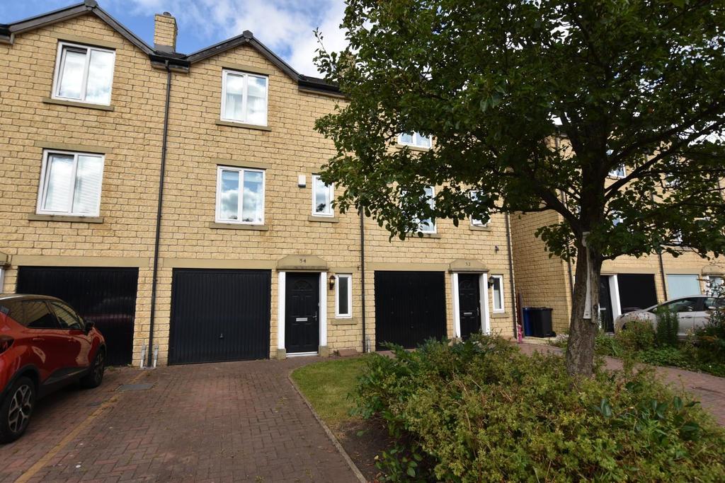 Bendwood Close, Padiham, Burnley 3 bed townhouse £190,000