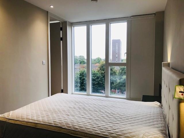 Master Bedroom ii.jpg