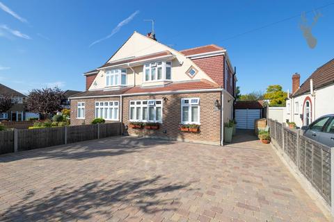 34 Heath Drive, Theydon Bois, Epping, CM16 7HL