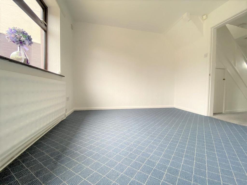 Lounge/Dining area