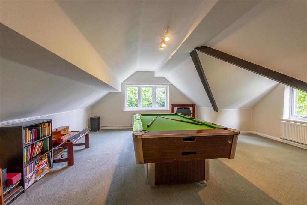 Games Room/Bedroom Suite