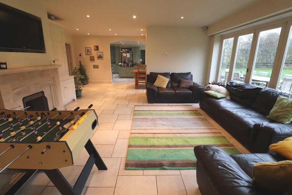 Family Room.JPG