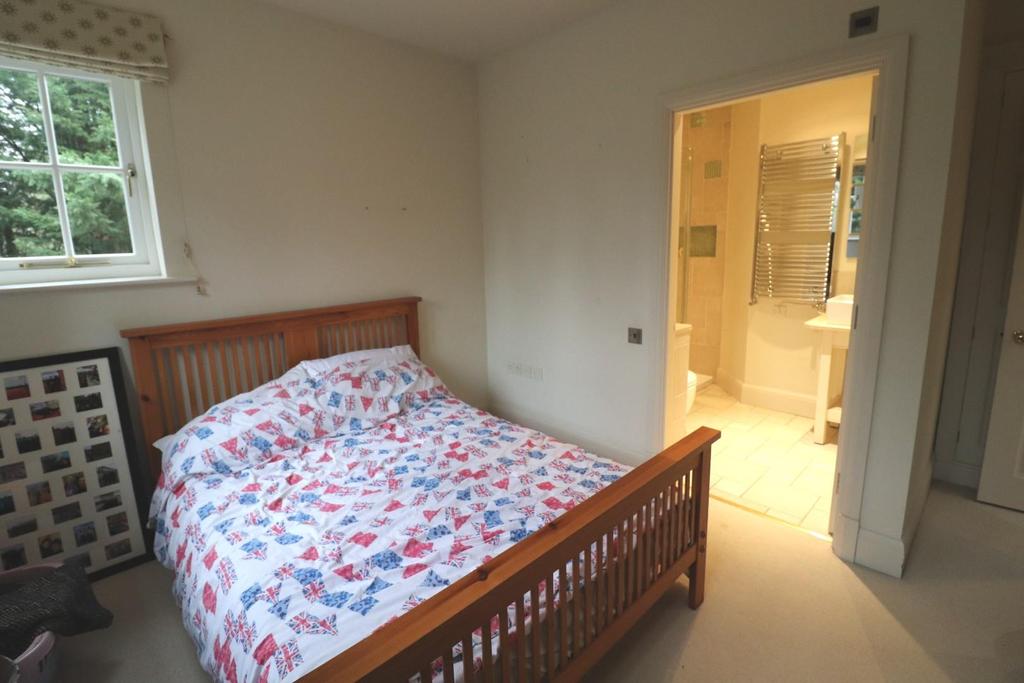 Bedroom 3.JPG
