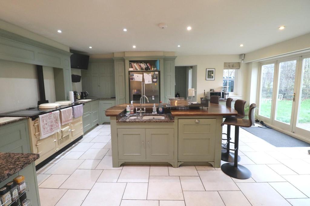 Kitchen Wide.JPG