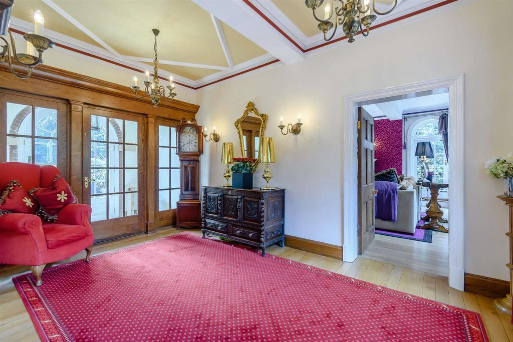 8460260-interior08v2-800.jpg