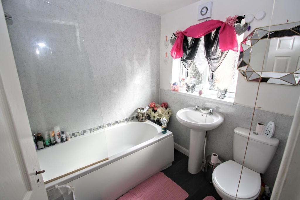Ground floor bathroom