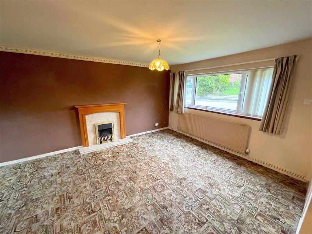 Hencroft, Leek 3 bed end of terrace house £164,950