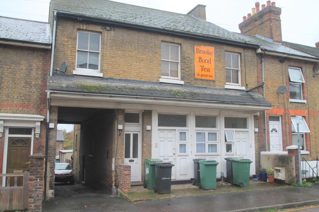 Scott Street, Maidstone 6 bed house £450,000