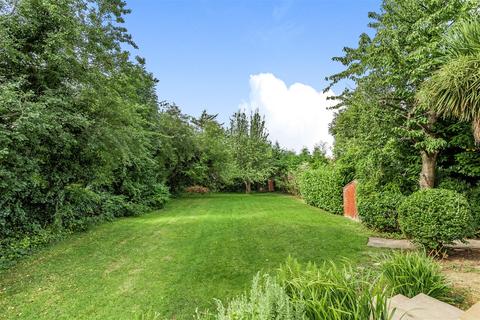 67 Grennell Road, Sutton, SM1 3DS