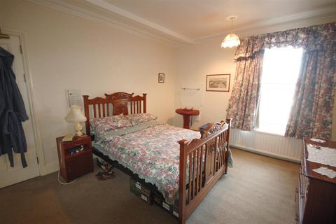 4 bedroom flat for sale, 5, South Marine Terrace, Aberystwyth