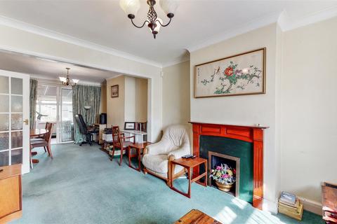 53 Bourne View, Greenford, UB6 7QS