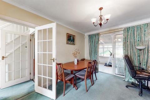 53 Bourne View, Greenford, UB6 7QS