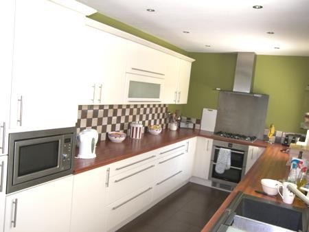 Magnificent kitchen