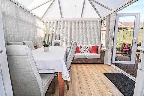 33 Ferry Meadows Park, Kingswood, Hull, HU7 3DF