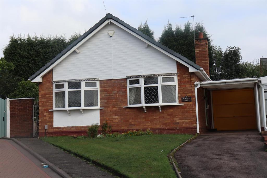 Highcliffe Road, Tamworth 2 bed detached bungalow £259,950