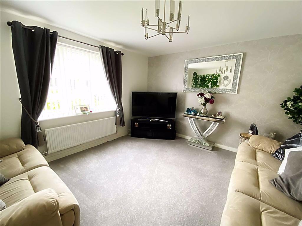 Moor Drive, East Benton Rise... 4 bed detached house £255,000