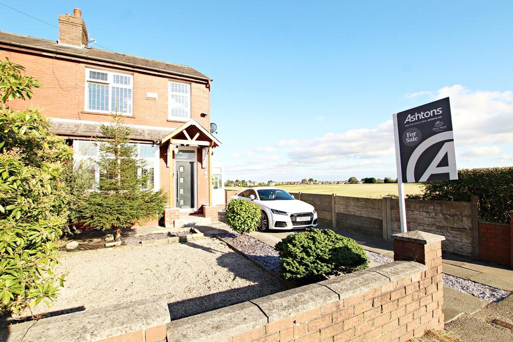 Garswood Road, AshtoninMakerfield, Wigan, WN4 2 bed semidetached