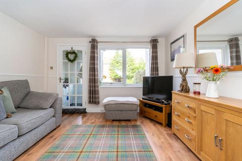 29 Bughtlin Park, Edinburgh, EH12 8UR
