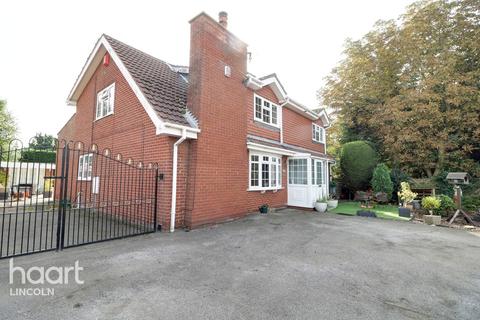 4 bedroom detached house for sale - Mill Lane, Saxilby