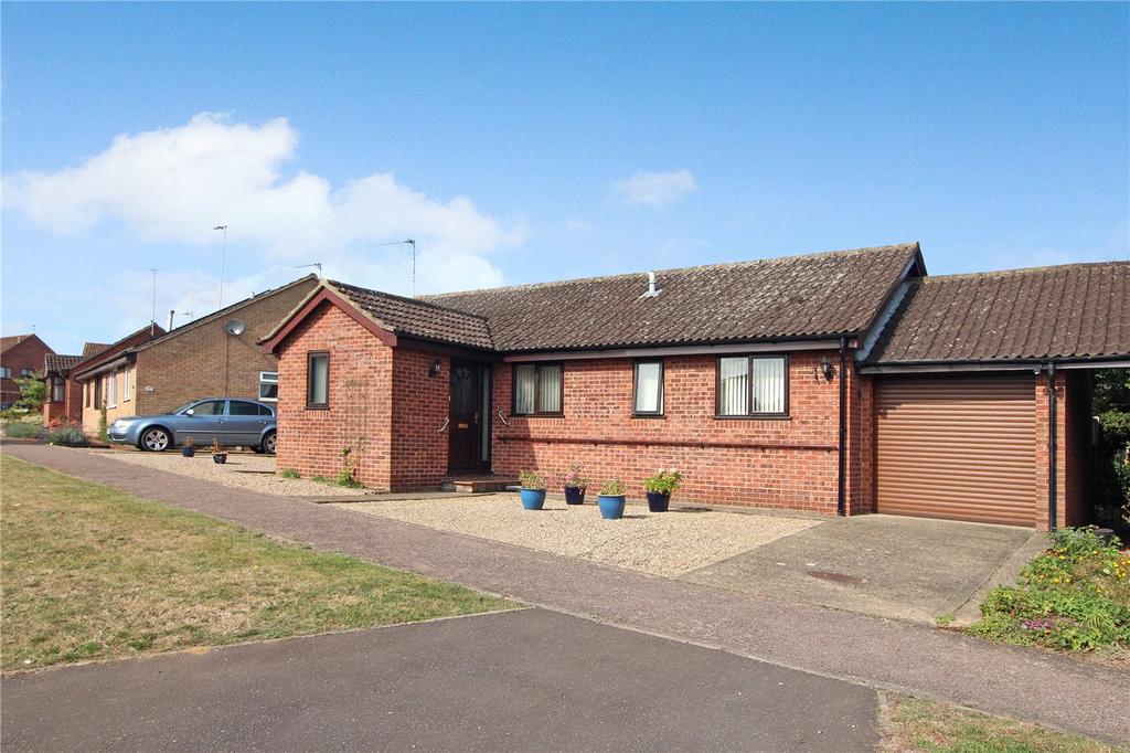 Gunton Road, Loddon, Norwich, Norfolk, NR14 3 bed bungalow £300,000