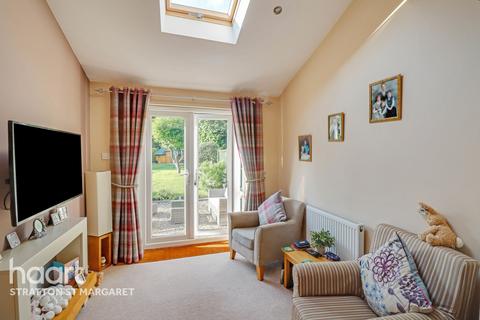165 Beechcroft Road, Upper Stratton, Swindon, SN2 7RS