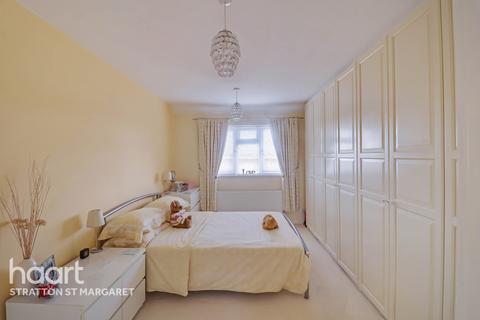 165 Beechcroft Road, Upper Stratton, Swindon, SN2 7RS