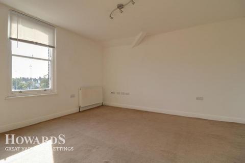 1 bedroom apartment to rent, Sandown Road, Great Yarmouth