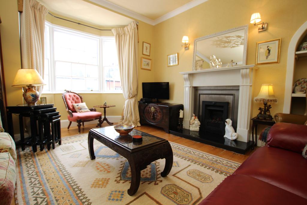 6 Castle Street, Kirkcudbright - Williamson and He