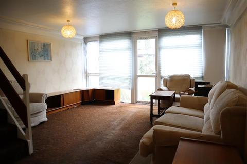 114 Norman Crescent, Hounslow, TW5 9JP