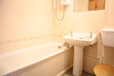 114 Norman Crescent, Hounslow, TW5 9JP