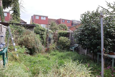 114 Norman Crescent, Hounslow, TW5 9JP