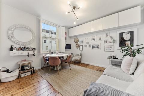 1 bedroom flat to rent, Pinehurst Court 1-3, Colville Gardens