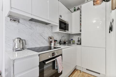 1 bedroom flat to rent, Pinehurst Court 1-3, Colville Gardens