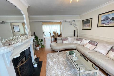 27 Rosedene Drive, Birmingham, B20 2HT
